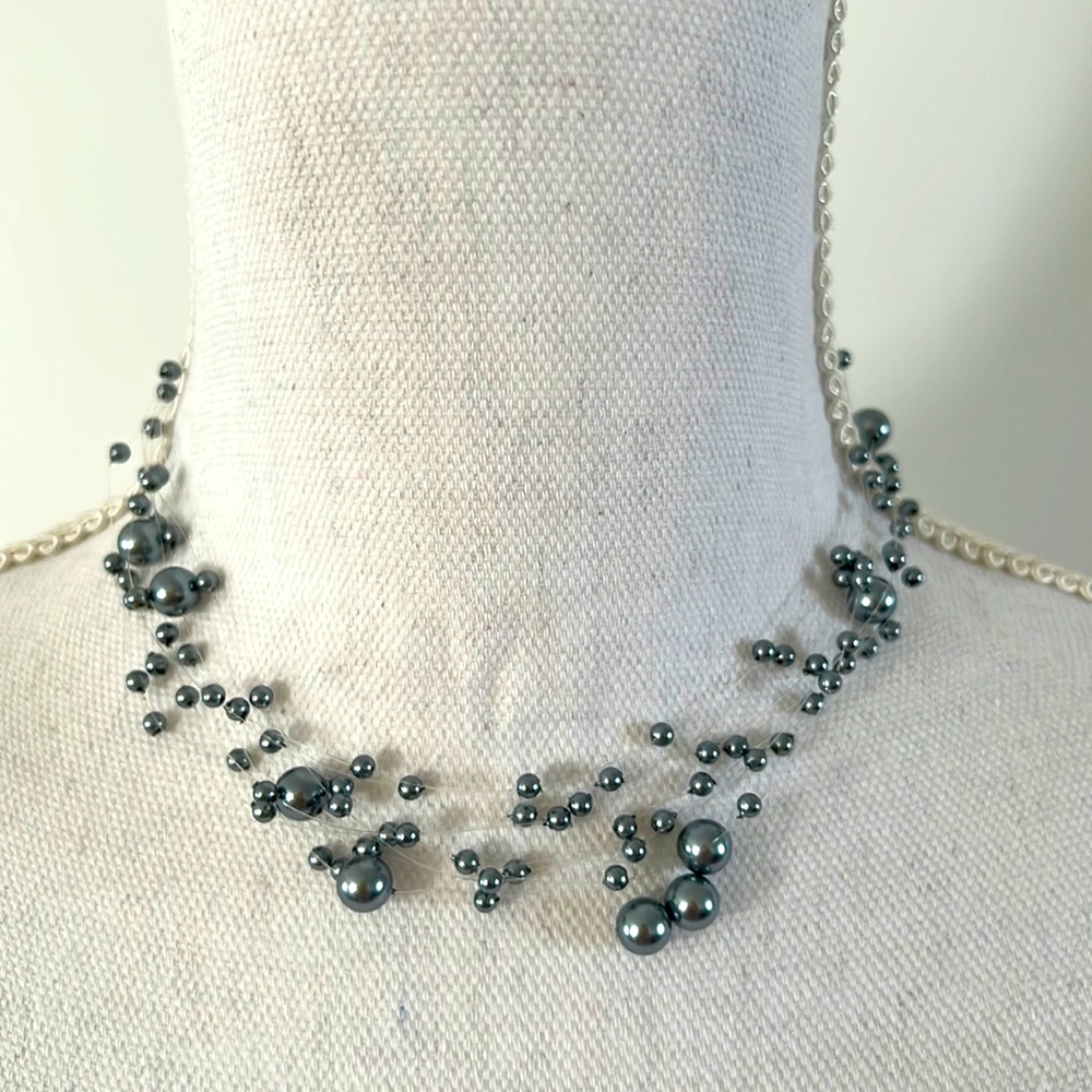 16” Gray Pearl Invisible Necklace 9 strands